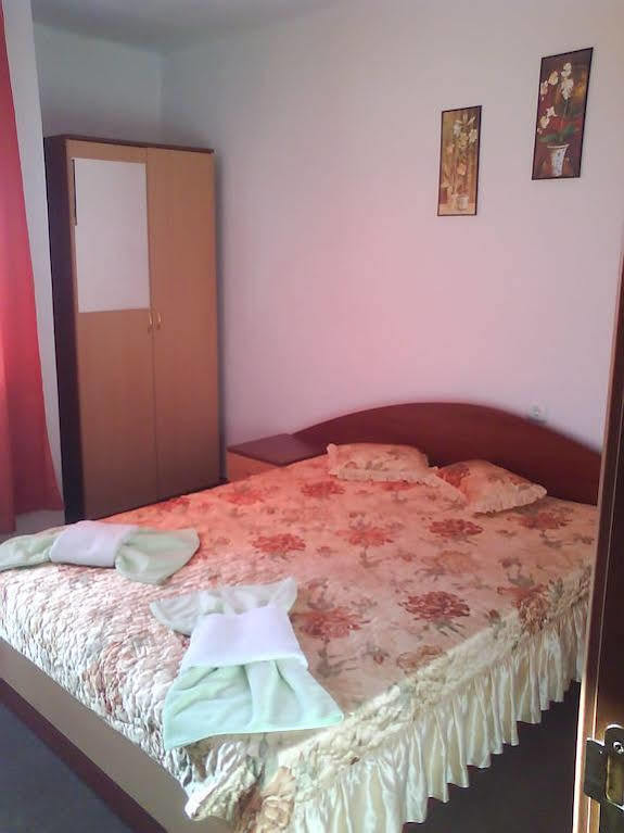 Ivet Guest House Obzor Exteriér fotografie